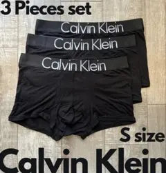 新品・未使用　Sサイズ　カルバンクライン　ボクサーパンツ《3枚セット》