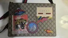 2026年最新】supreme メッセンジャーバッグの人気アイテム - メルカリ