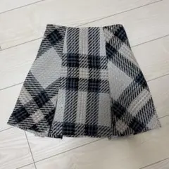 ロービングチェックミニスカート