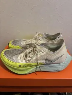 NIKE ヴェイパーフライネクスト%2 24.5