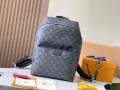 Louis Vuitton グレー モノグラム バックパック