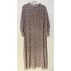 Bab ワンピース ベージュ 総柄