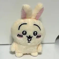 ちいかわ うさぎ お座りぬいぐるみ ガチャガチャ