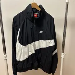 【即完売品】ナイキ✩刺繍ロゴ　ハーフジップ　ナイロンジャケット NIKE ナイキ ナイロンジャケット バックロゴ 刺繍ロゴ ハーフジップ