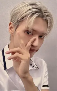 ATEEZ makestar ヨントン 対面 当選者 制服 ウヨン