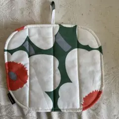 marimekko 花柄 鍋敷きのサムネイル