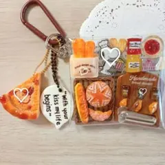 ガチャ詰めポーチ ♡お散歩cafe SNOOPY　スヌーピー♡焼きたてパン♡