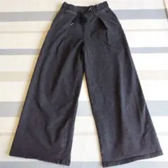 GU ワイドデニムパンツ　ブラック