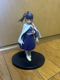鬼滅の刃　フィギュア　栗花落カナヲ