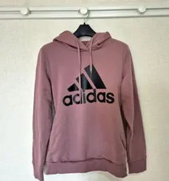 adidas フード付きパーカー ピンク