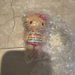 ハローキティ　シークレットマスコットチャーム B 水着　日焼け　ハローキティ展