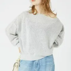 グレー オフショル