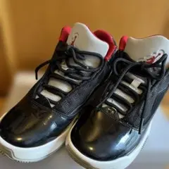 NIKE⭐︎JORDAN MAX AURA 2 (GS) 5Y 23.5