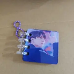 BTSジョングクアクリルフォトブックキーホルダー