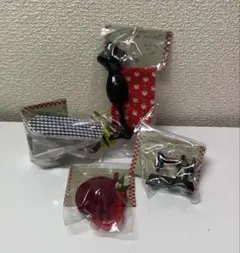 Item thumbnail for item 0a6d31bc-ffb0-47a4-baad-f5f24adcff5a