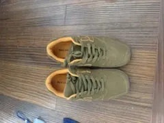 にゅ スニーカー オリーブのサムネイル