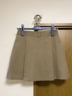 GU スカート