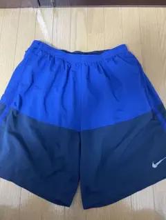 ナイキ　Nike DRI-FIT ショートパンツ