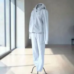 ​【PUMA】ブークレ ジップパーカー & パンツ セットアップ (L/M)