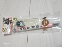 Item thumbnail for item adc766f0-1380-4766-a0c8-a7d7fdc1b7fd