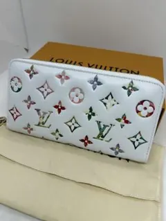 ほぼ未使用 ルイヴィトン LVガーデン ジッピーウォレット 長財布 