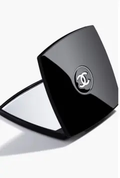 CHANEL ミロワール ドゥーブル ファセット コンパクトミラーのサムネイル