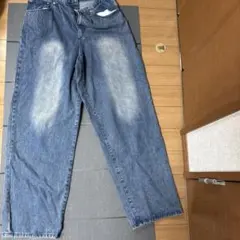 Item thumbnail for item 3153091c-1324-481d-ac9a-d2ad80b3d77b