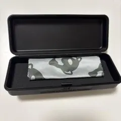 Zoff メガネケース　クリーナー付き