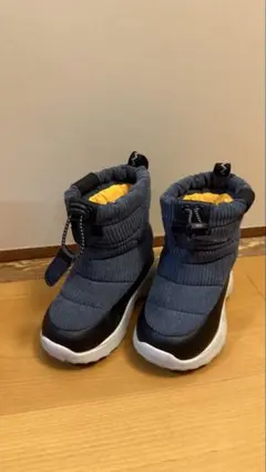 POOKIES 子ども用スノーブーツ グレーと黒