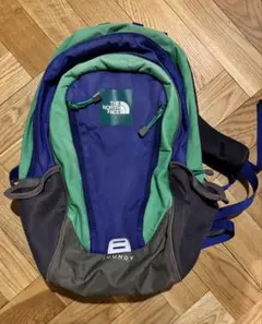 THE NORTH FACE リュック 緑と青のコンビネーション