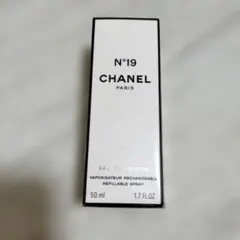 シャネル ​N°19 オードゥ トワレット ヴァポリザター ​100ml ＃83
