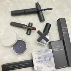 《DAZZSHOP》ALL未使用 メイクアップ4点セット 【定価9900円】のサムネイル