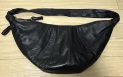 クロワッサンバッグ ショルダーバッグ