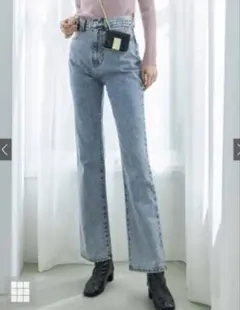 グレイル　ハイウエストセミフレアデニムパンツ　XS