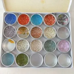 ビーズまとめ売り　ティンケース入り　半貴石　天然石