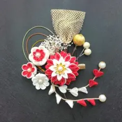 つまみ細工　赤白花飾り髪飾り　10点セット