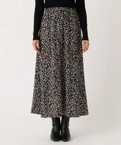 AZUL BY MOUSSY新品未使用フレアスカート 黒と白のヒョウ柄