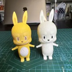 POPMART zimomoシリーズ2初代labubu