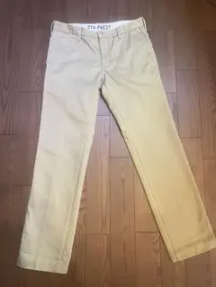 LEVI'S ベージュ チノパン ストレートレッグ