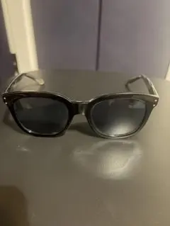 GUCCIサングラス