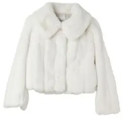 2025年最新】herlipto ファーコート snow whiteの人気アイテム - メルカリ