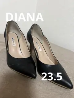 【中古】ダイアナポインテッドフラワーカットパンプス23.5cm