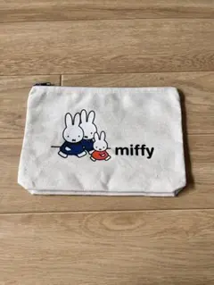 Item thumbnail for item 8e5e07f6-3efc-41d6-9eca-588fd3d09031