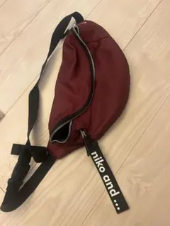 niko and... ショルダーバック