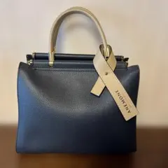 アネモネ（ANEMONE）/バイカラーのスクエアバッグ　ネイビー