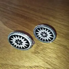 イヤリング　レトロ