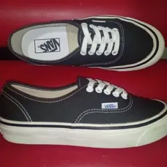 廃番品【Anaheim】VANS　Authentic　44　DX　アナハイム　黒