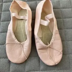 ピンク バレエシューズ