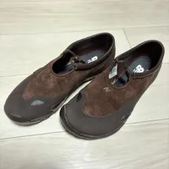 New Balance MT10T ブラウン