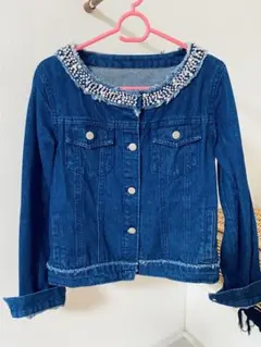 デニムジャケット　Gジャン　ビジュー　襟なしジャケット　春アウター